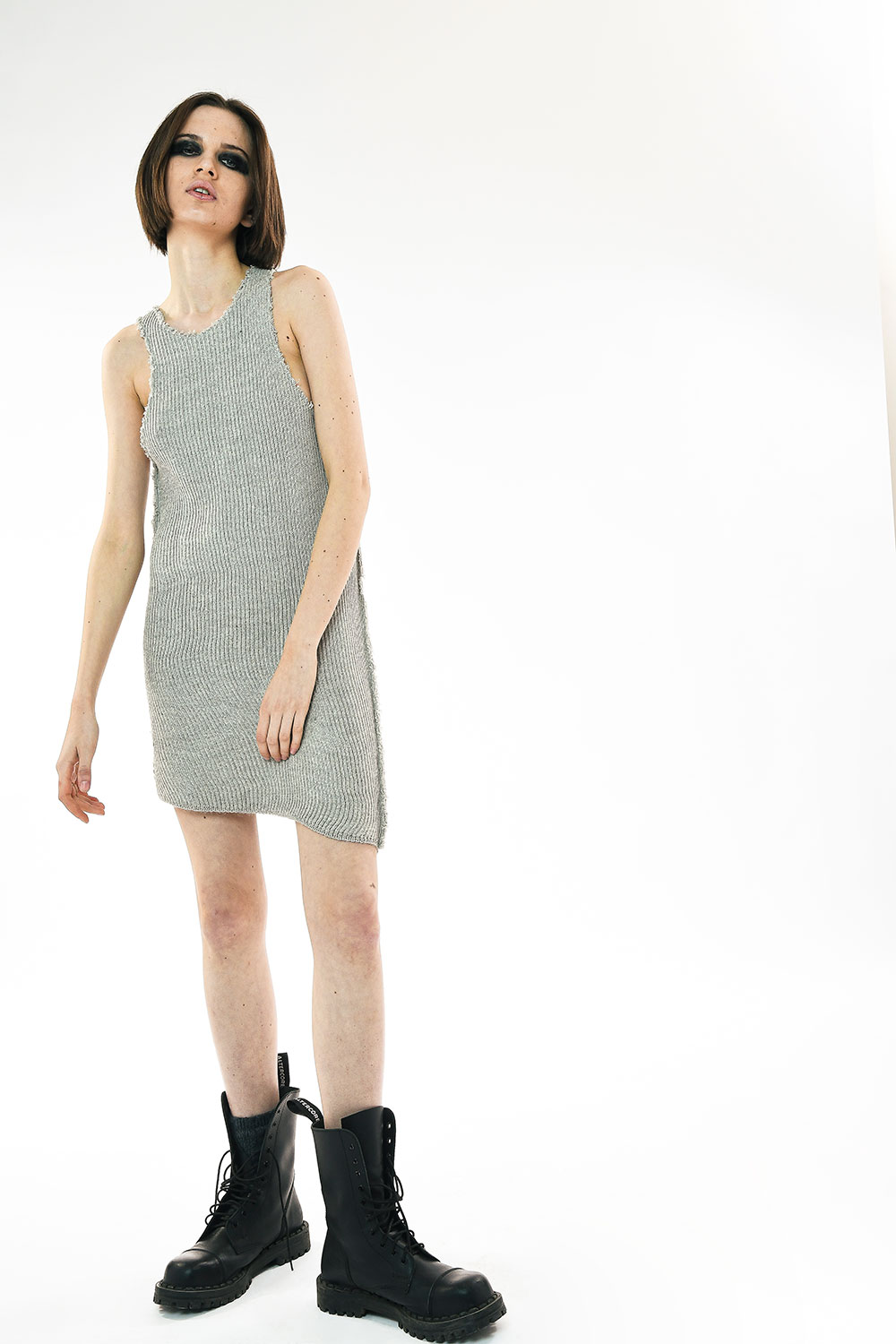 https://accademiacostumeemoda.it/talents2022/wp-content/uploads/2022/07/Panzeri-Davide-shooting-03.jpg