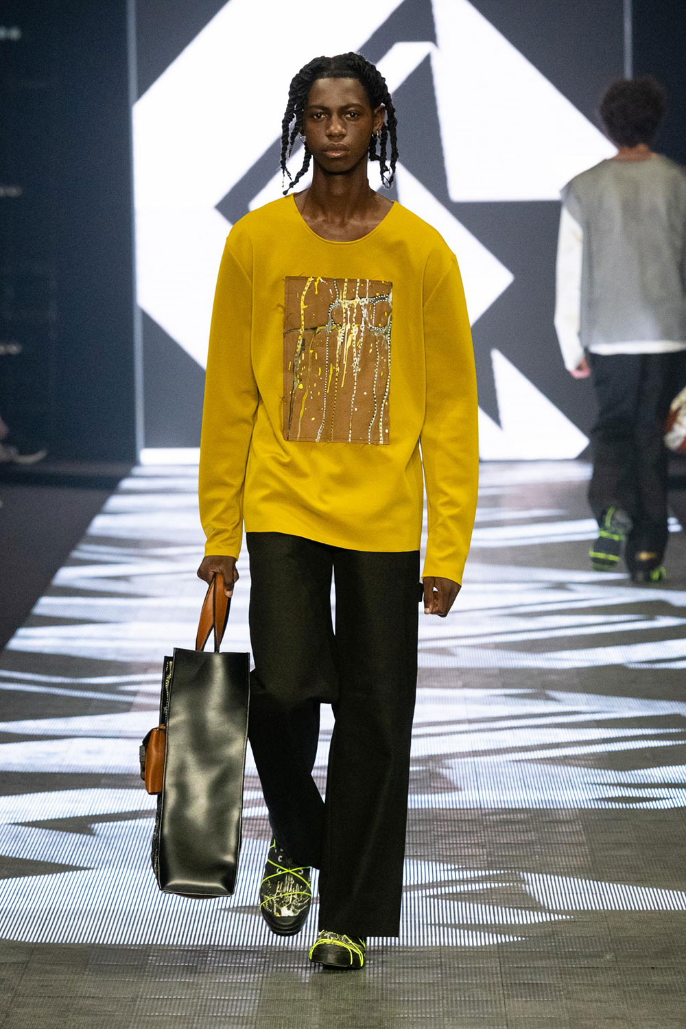 GIANLUIGI VITALE UNUSUAL ABORIGINAL Catwalk 6