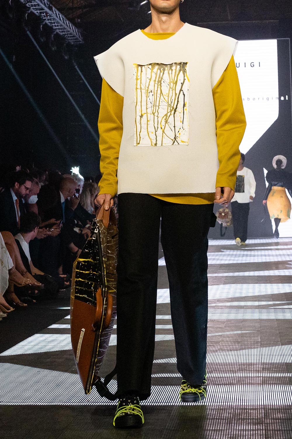 GIANLUIGI VITALE UNUSUAL ABORIGINAL Catwalk 7