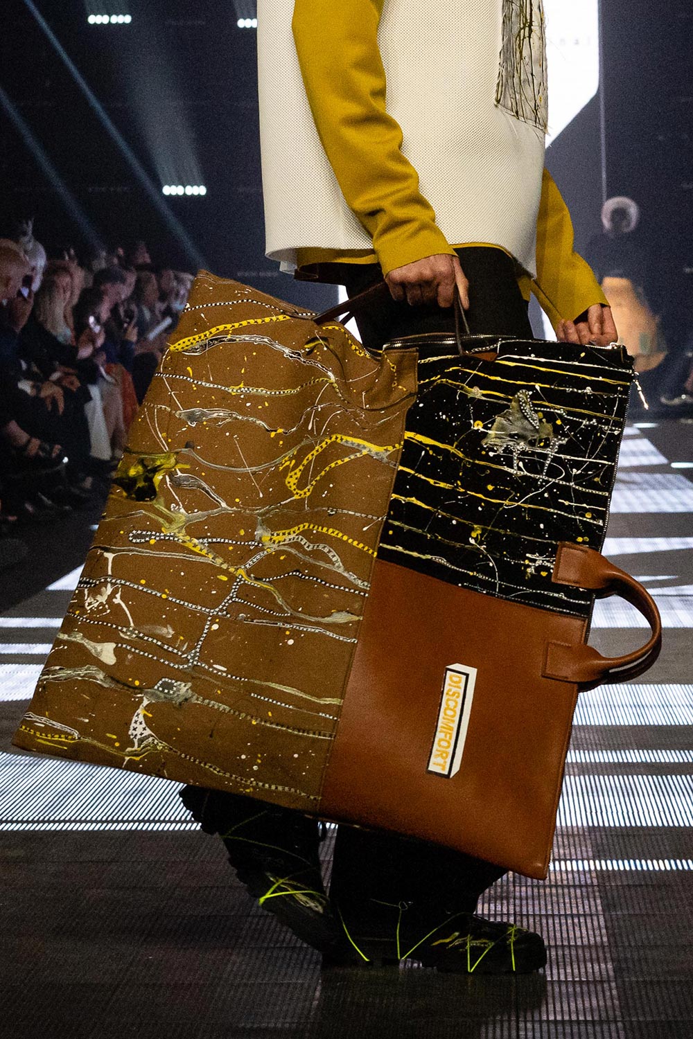 GIANLUIGI VITALE UNUSUAL ABORIGINAL Catwalk 9